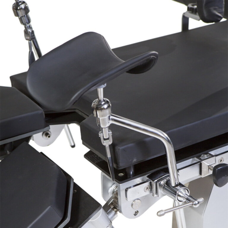 Стол операционный МТ300D с набором рентген-прозрачных панелей