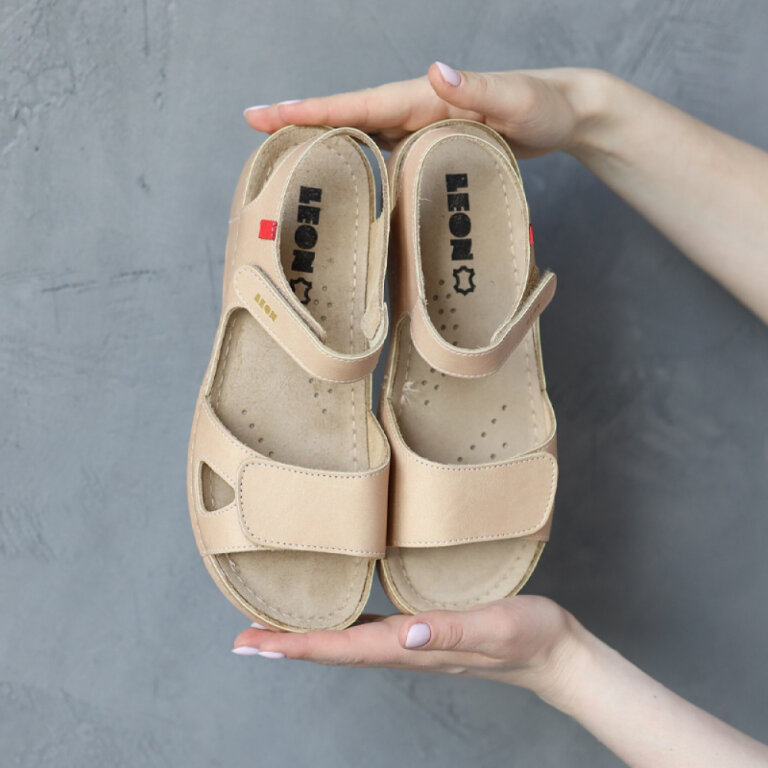 Босоножки Анатомические Leon 936 бежевые