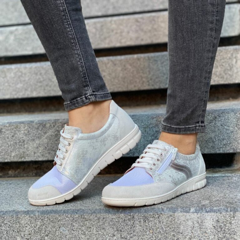 Анатомические женские кроссовки Softmode 2509 кожаная, серебро