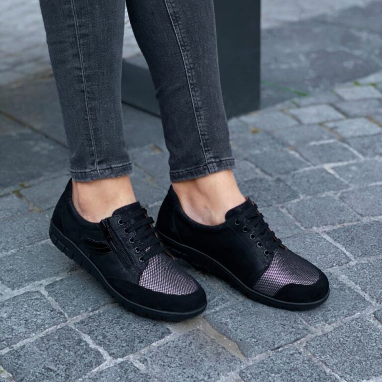 Анатомические женские кроссовки Softmode 2509 кожаные, черные