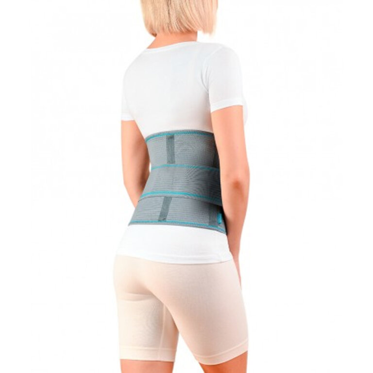 Послеоперационный бандаж с отверстием для стомы Алком 2025