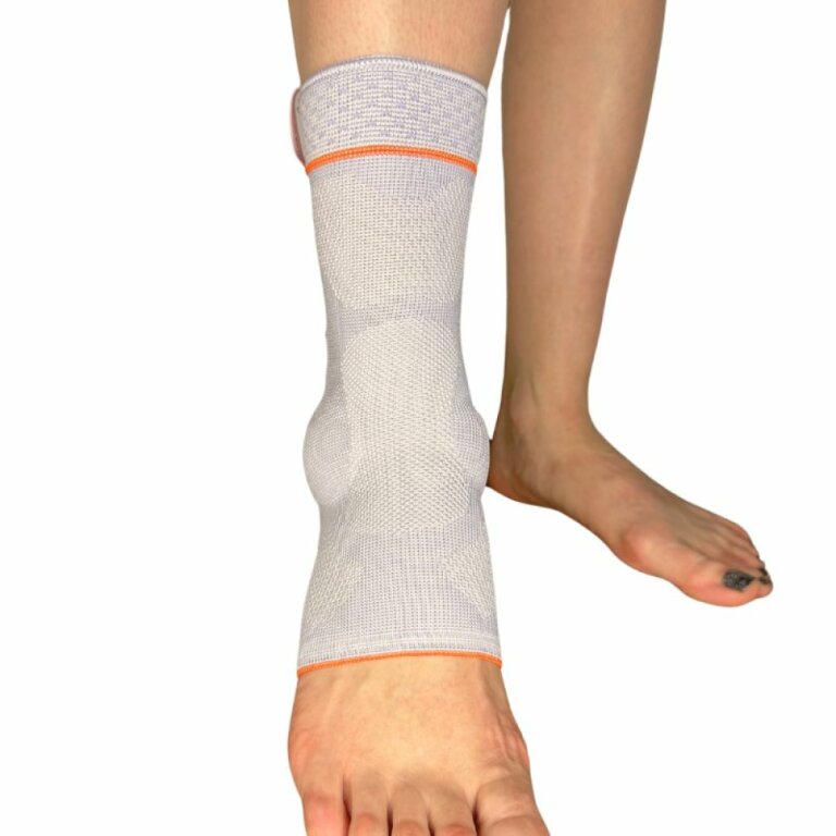 Дитячий бандаж на гомілковостопний суглоб Sporlastic MALLEO-HIT Kids 87074 еластичний з гелевими вставками