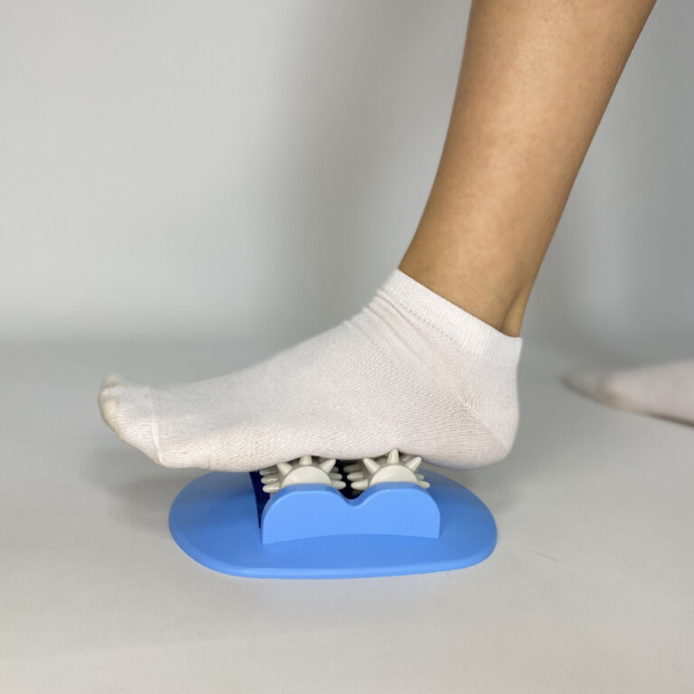 Масажер роликовий для ніг Ortomedica ASM164