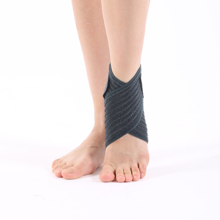 Бандаж на гомілковостопний суглоб типу "Вісімка" Ortomedica REF-400