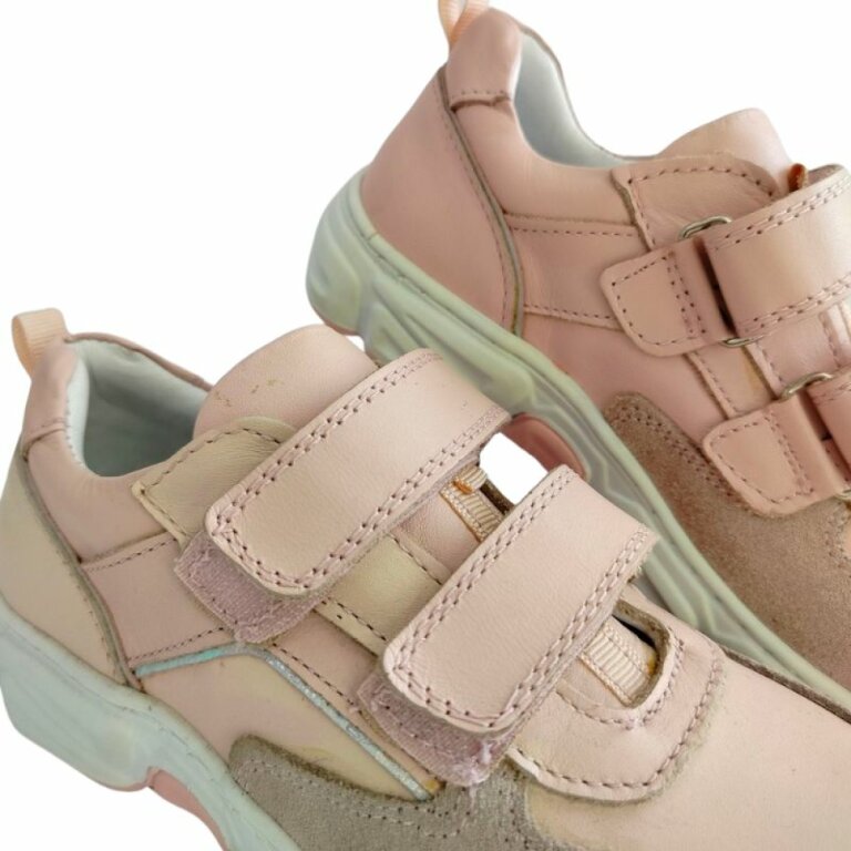 УЦЕНКА! Анатомические кроссовки детские Ortomedica 1002-02 пудра (один из пары потерял цвет) размер 30