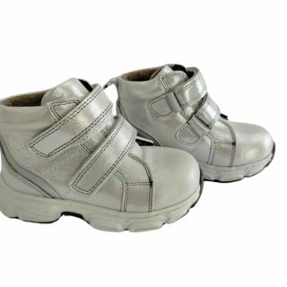 УЦІНКА! Дитячі Анатомічні черевики Ortomedica 602-06 (один з пари втратив колір) розмір 22