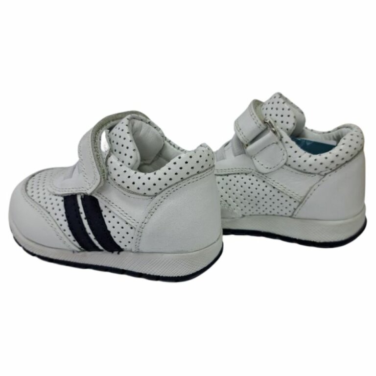 УЦІНКА! Кросівки Анатомічні дитячі Ortomedica 101-05 білі (потертості на шкірі, тріщини) розмір 19