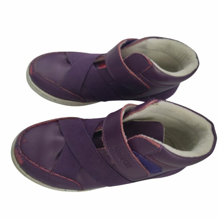 УЦІНКА! Дитячі Анатомічні кросівки ORTMANN Delta 7.114.2 (пошкоджений верхній шар взуття) розмір 32