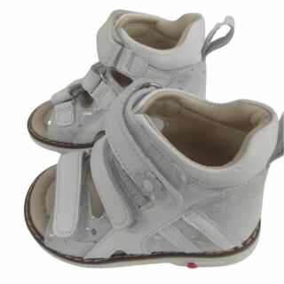 УЦІНКА! Дитячі Анатомічні босоніжки Ortomedica 2806-01 білі ноти (жовті плями) розмір 22