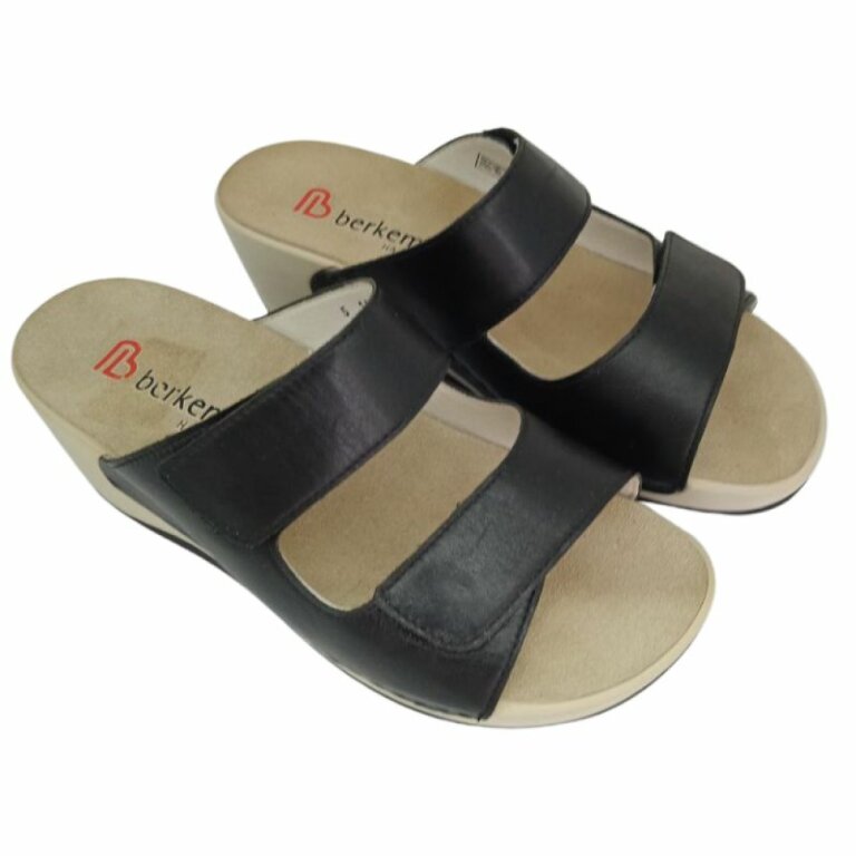 УЦІНКА! Жіночі Анатомічні сандалі із задником Berkemann ADINA, арт. 01221-black  (один з пари втратив колір) розмір 5 (38)