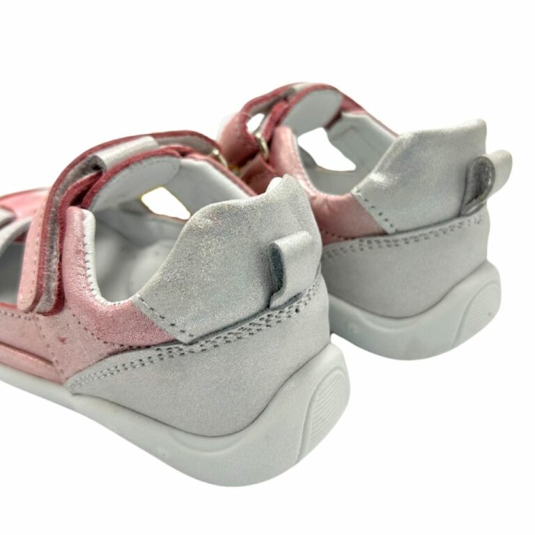 Сандалії анатомічні для дівчинки Ortomedica 5YC2-02 рожеві