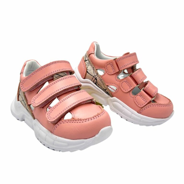 Дитячі анатомічні літні кросівки для дівчинки Ortomedica O24Y26-01 рожеві