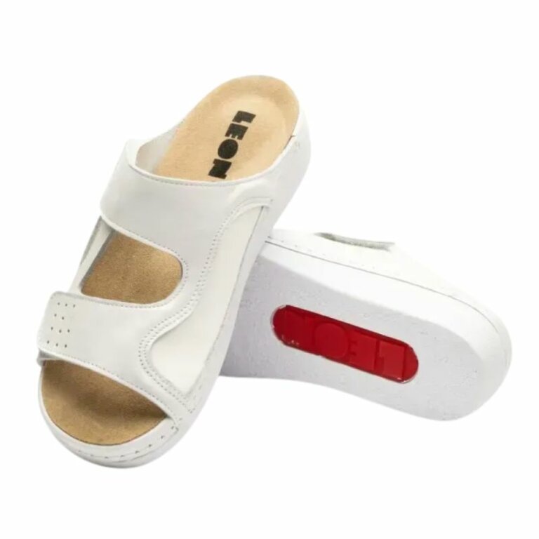 Шльопанці жіночі Leon 5010 білі