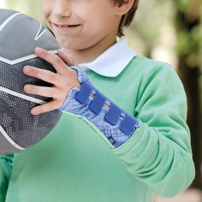 Шина для променево-зап'ясного суглоба дитяча Manumed (13 см)