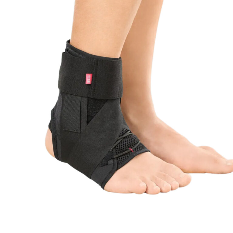 Ортез армований на гомілковостопний суглоб medi Ankle sport brace