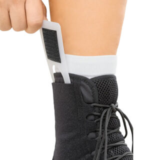 Ортез армований на гомілковостопний суглоб medi Ankle sport brace